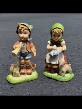 Hand-Painted Boy and Girl Figurine Set in Green, Orange and Cream